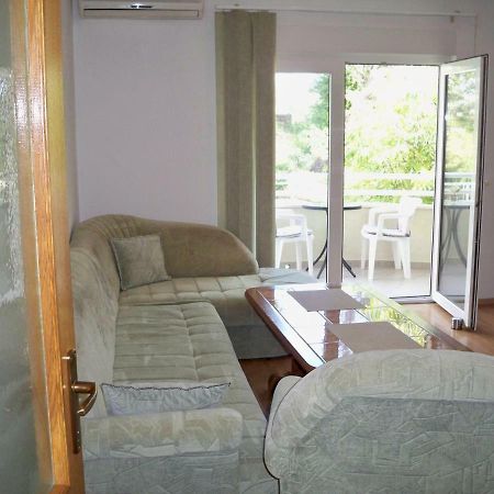 Apartmani Perkovic Baska Voda Exterior photo
