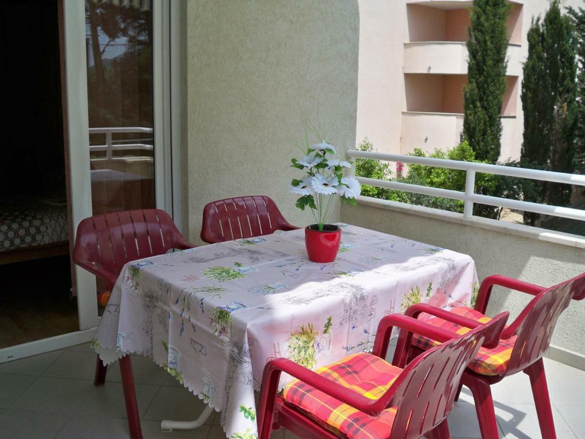 Apartmani Perkovic Baska Voda Exterior photo