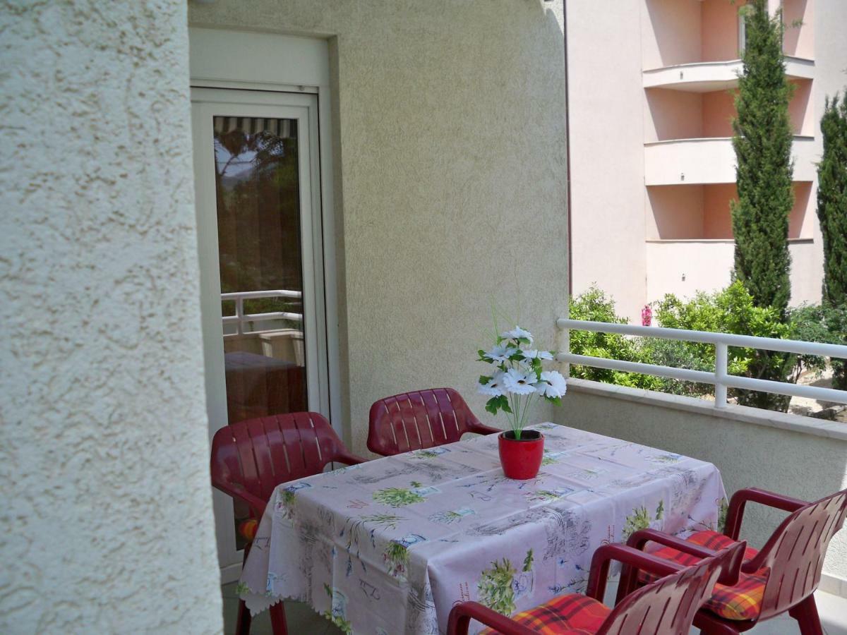Apartmani Perkovic Baska Voda Exterior photo